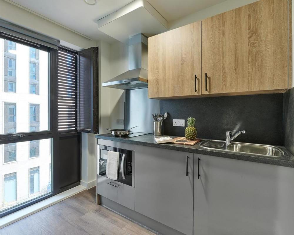 Central Southampton, Zeni Studio 南安普敦 外观 照片